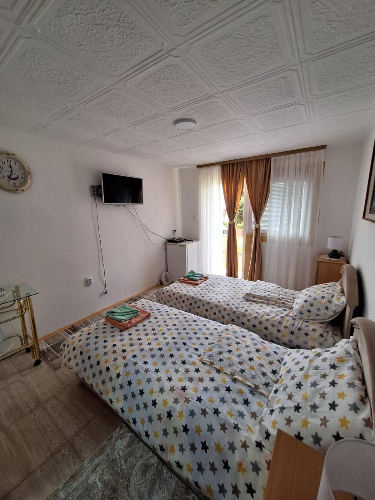 Apartment Buklija ปลูชิเน ภายนอก รูปภาพ