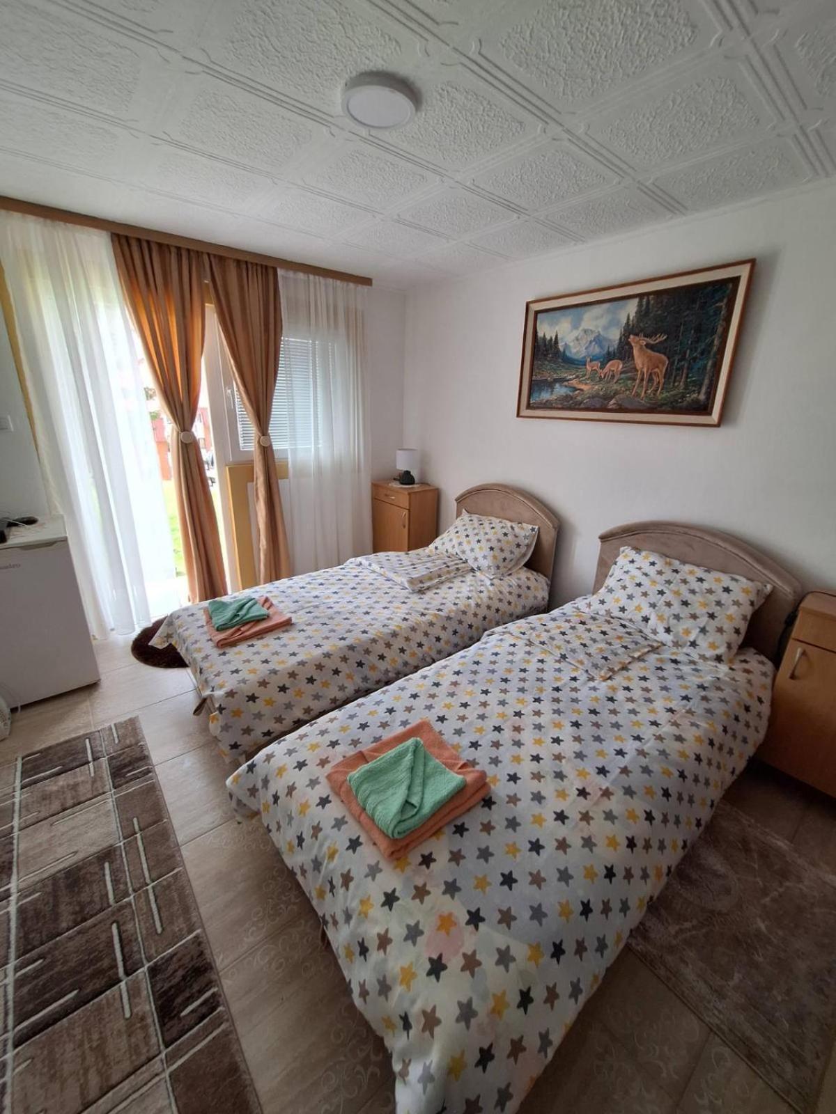 Apartment Buklija ปลูชิเน ภายนอก รูปภาพ