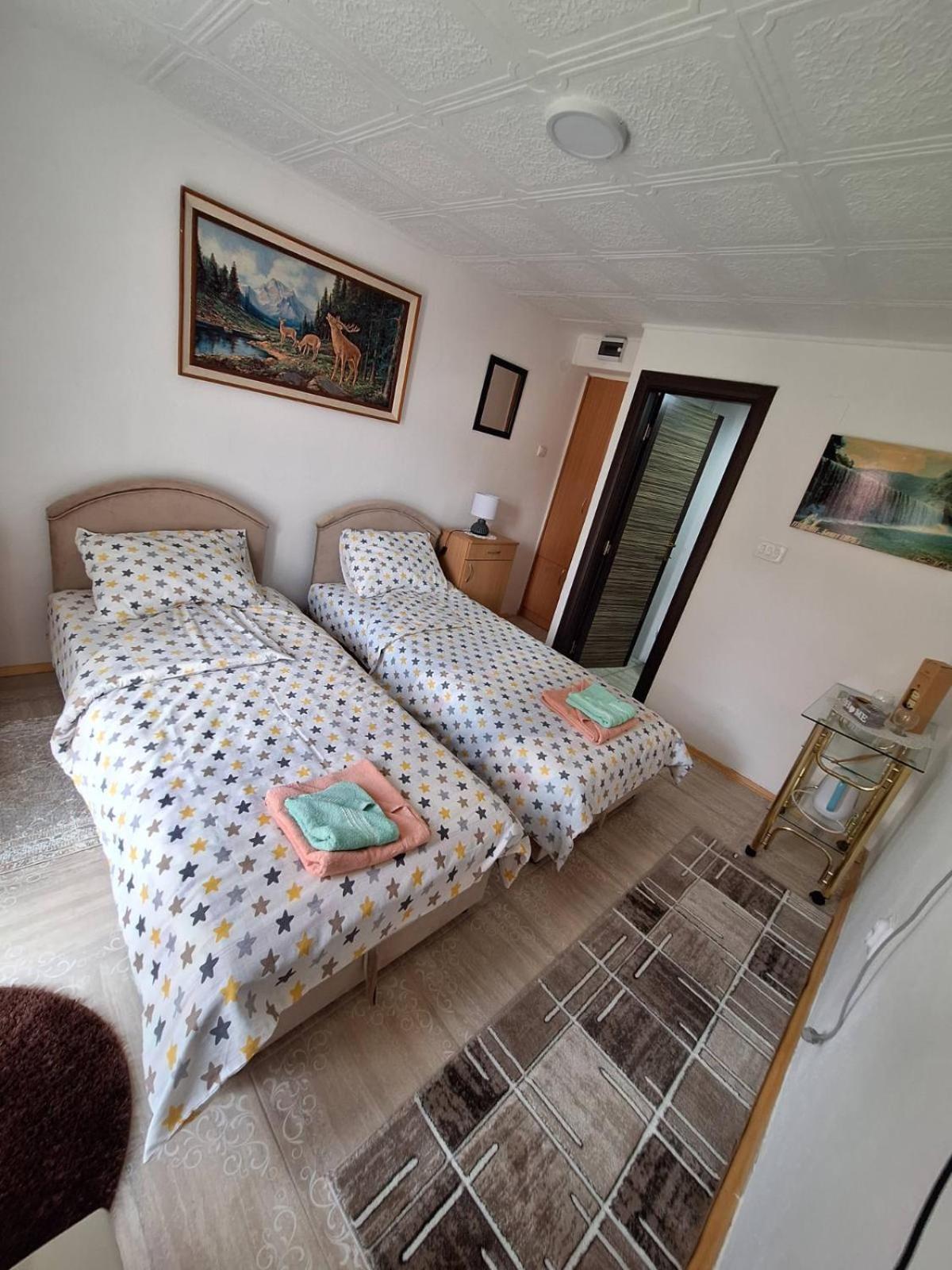 Apartment Buklija ปลูชิเน ภายนอก รูปภาพ