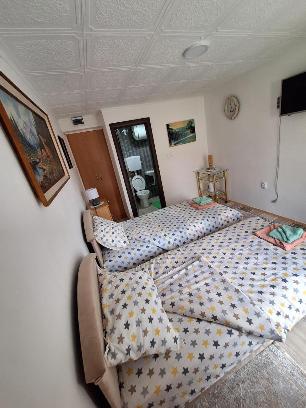 Apartment Buklija ปลูชิเน ภายนอก รูปภาพ