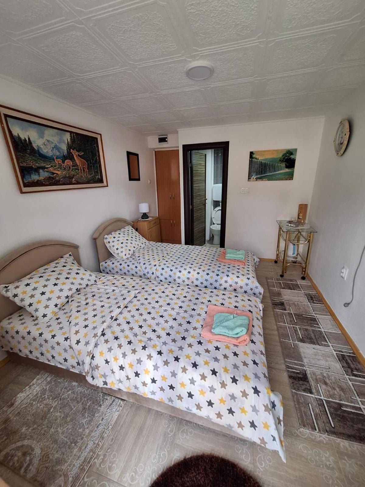 Apartment Buklija ปลูชิเน ภายนอก รูปภาพ